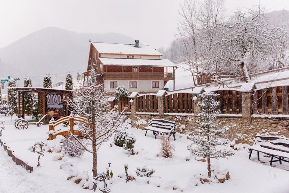 Ski Complex Velikiy Kalyny Ngoại thất bức ảnh